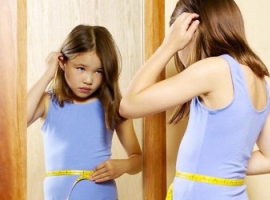 Как воспринимает себя ваш ребенок, глядя в зеркало?
