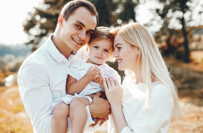 Семейная связь: позитивная атмосфера в семье 